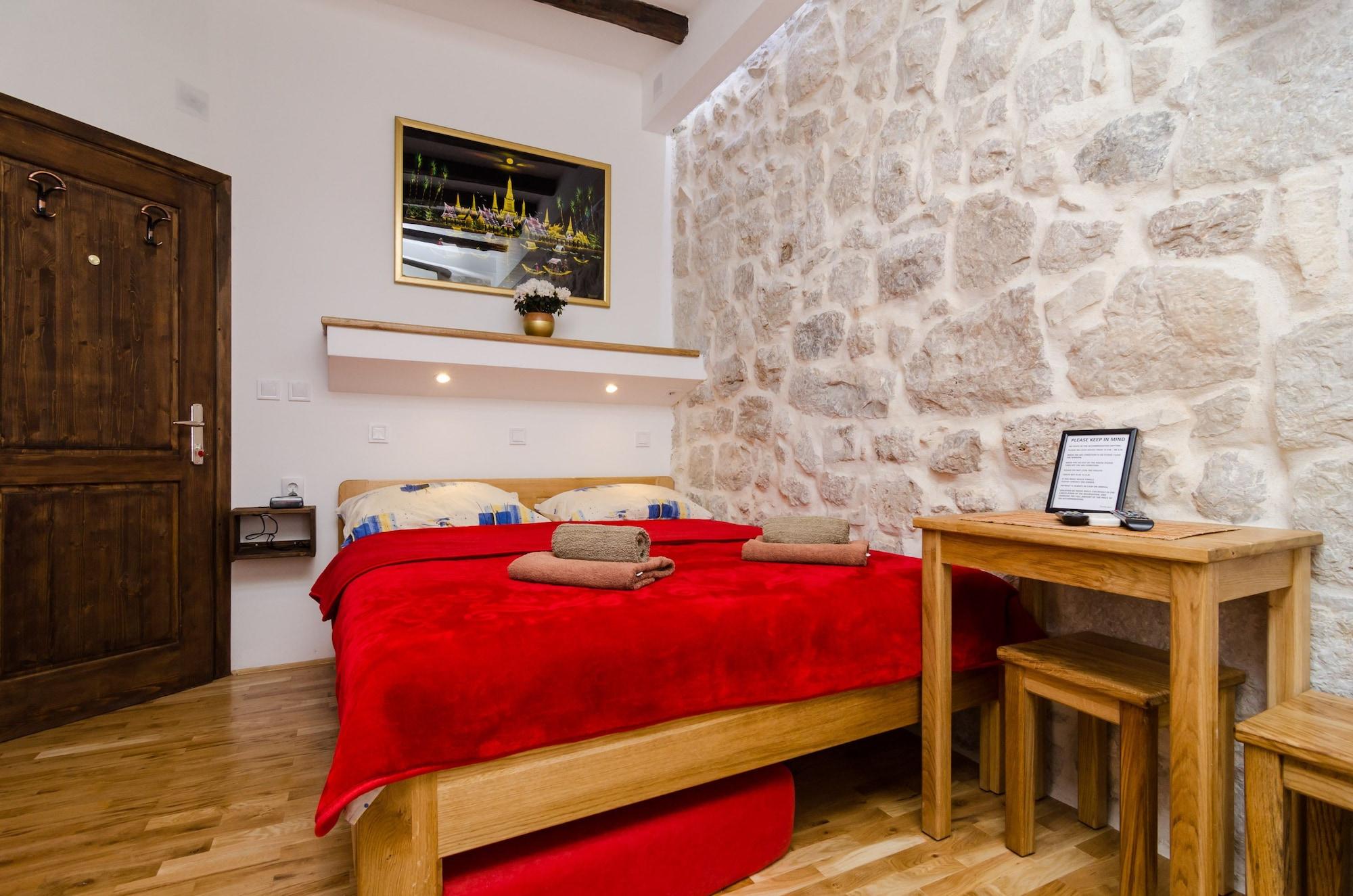 Eddie's Sea View Old Town Gostinjska kuća 3*